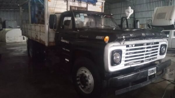 Ford FORD 600 D