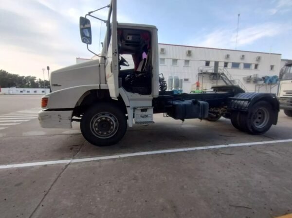 Camion Mercedes 1218 - Image 3