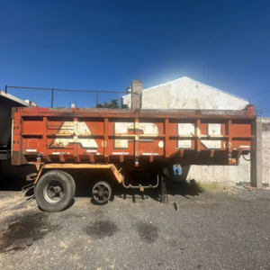 SEMIRREMOLQUE VUELCO TRASERO TIPO BATEA