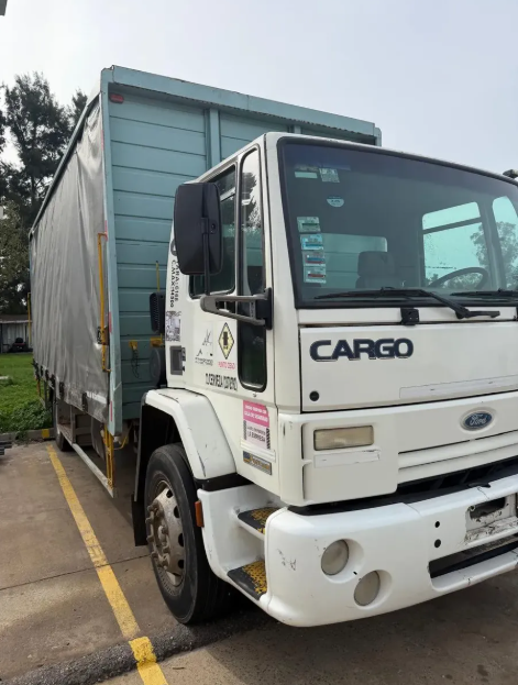 FORD CARGO 1517